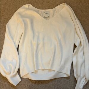 Abercrombie & Fitch Women's V-Neck Cream Sweater